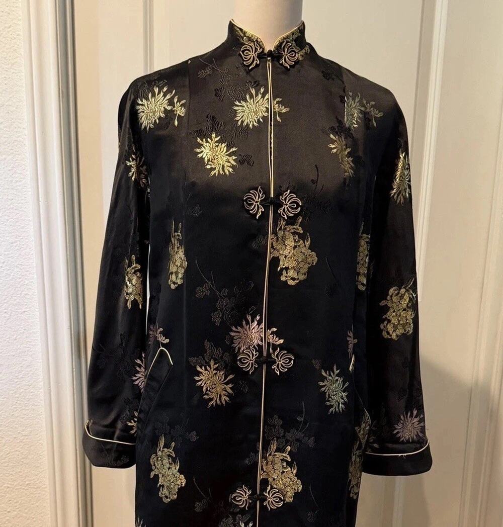 Vtg Sz 12 Black Silk Blend Gold Brocade Chinese Asian Robe